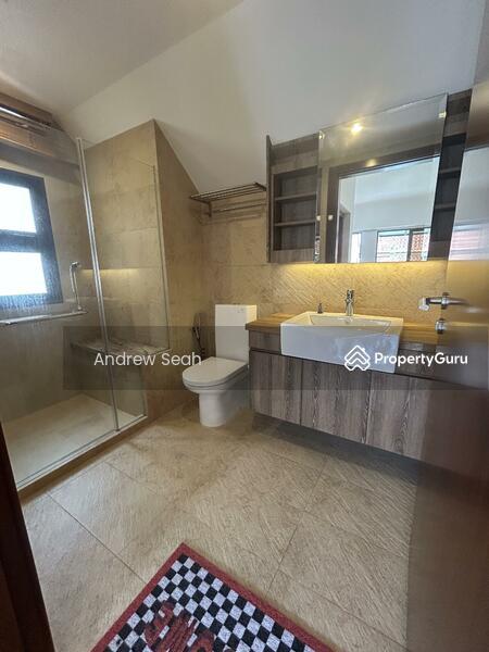 Condominium - Cluster House for Rent: Holland, D10, 275764