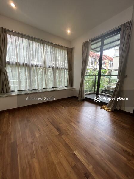 Condominium - Cluster House for Rent: Holland, D10, 275764