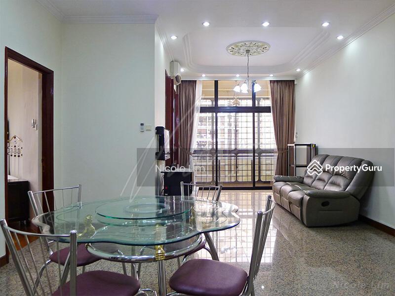 Prop-GPT: Condominium: D05 Dover Dover Parkview