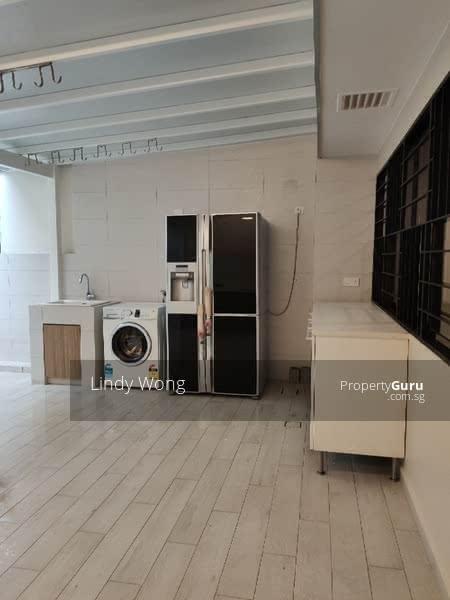 Terrace for Rent: D19, 555000