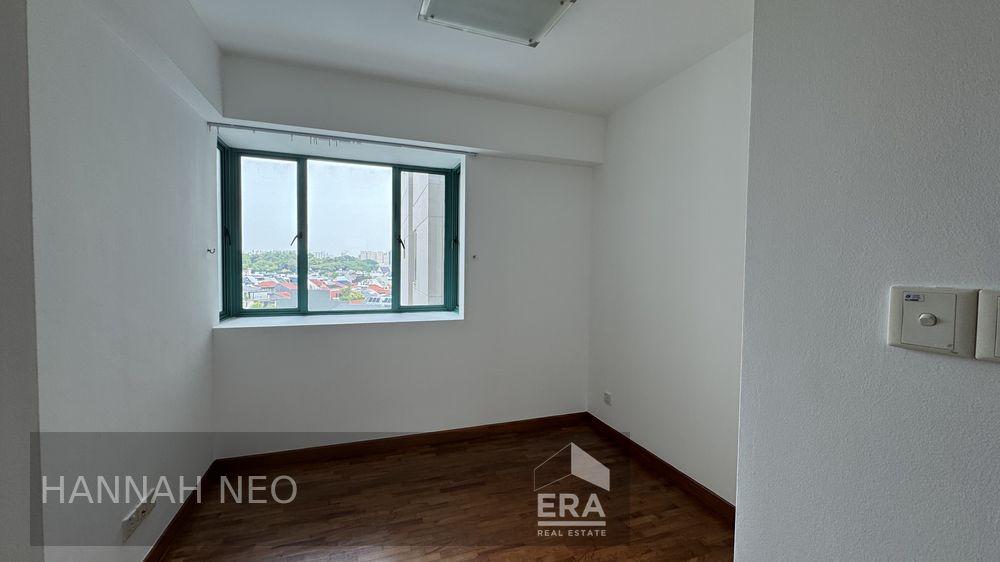 Condominium for Rent: Serangoon Avenue 3, Serangoon, D19, 554774