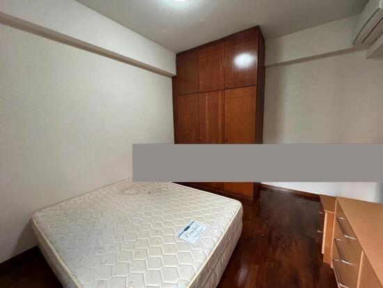 Harbourlights Apartment For Rent, $4,000, 2 Bed 2 Bath 893 sqft $4.48 psf