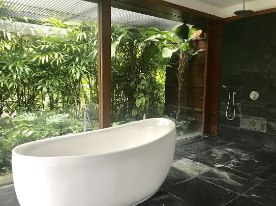 16 CLUNY ROAD Good Class Bungalow For Rent, $50,000, 6 Bed 6 Bath 12,541 sqft $3.09 psf