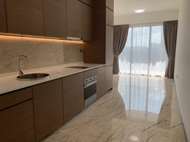 Queens Peak Condominium For Rent, $4,600, 2 Bed 2 Bath 775 sqft $5.94 psf