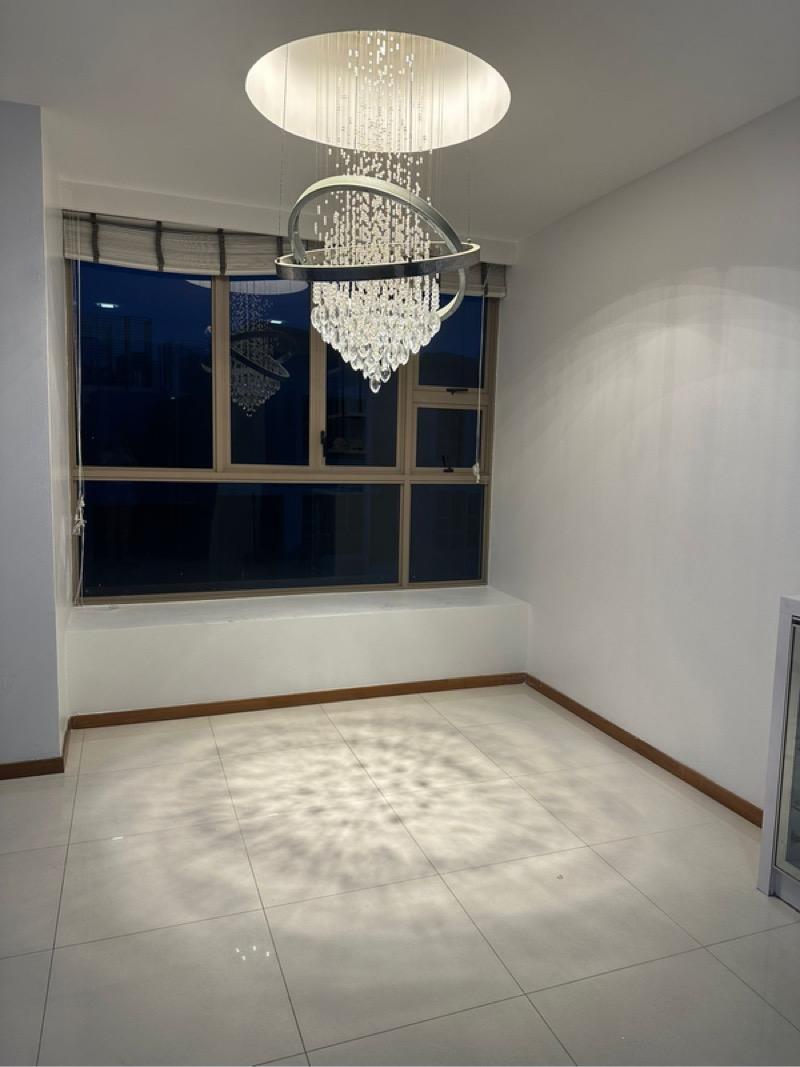 Prop-GPT: Apartment: D19 Yio Chu Kang Road Lovely 4bedroom Penthouse near French School | direct bus to Stamford Int School