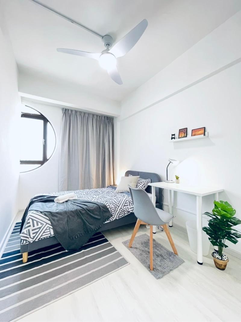 People's Park Complex Apartment Room Rental, $1,249, 1 Bed 1 Bath 120 sqft $10.41 psf
