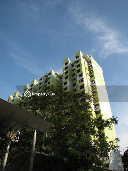 33 Marine Crescent