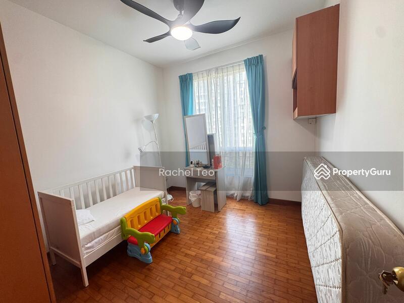 Yishun Sapphire