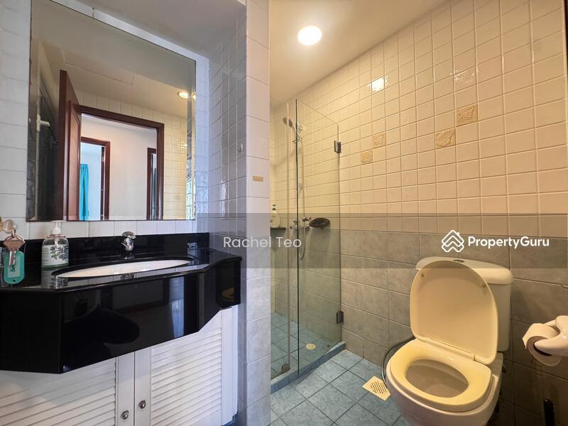 Yishun Sapphire
