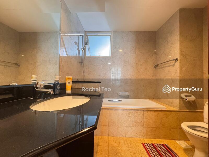 Yishun Sapphire