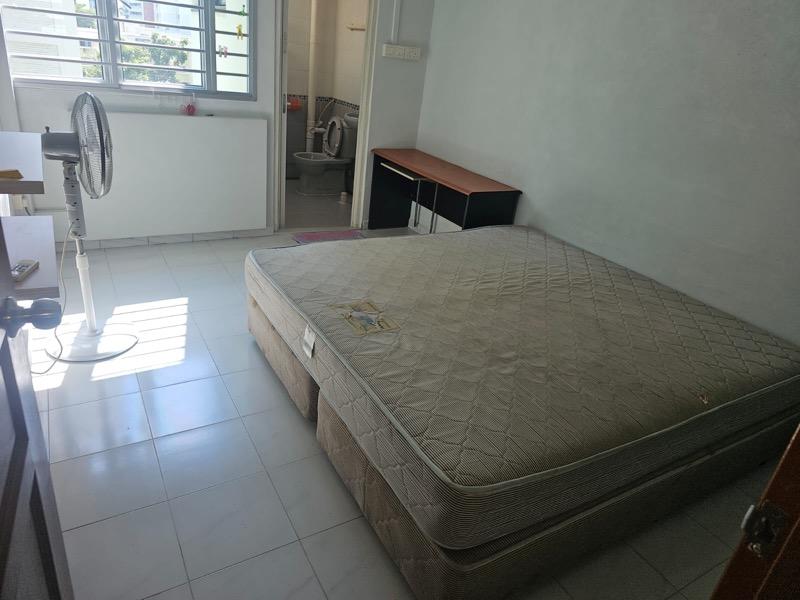 HDB Apartment for Rent: Yishun, D27, 760201