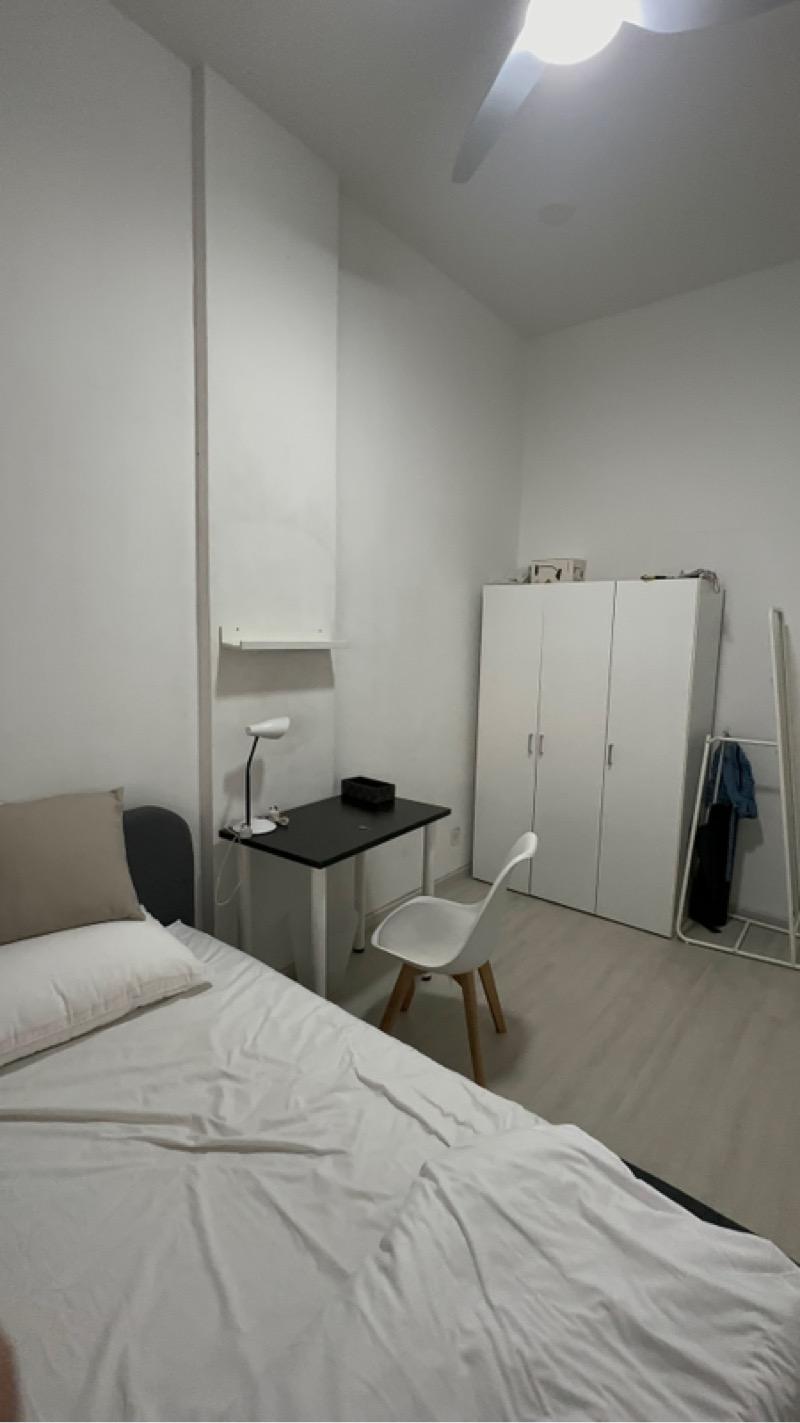 Prop-GPT: Apartment: D01  People's Park Complex