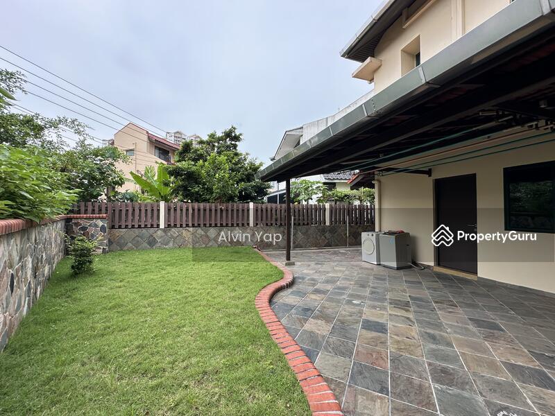 Serangoon Gardens Market 3 Storey Semi-D