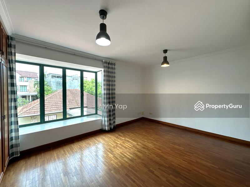 Serangoon Gardens Market 3 Storey Semi-D