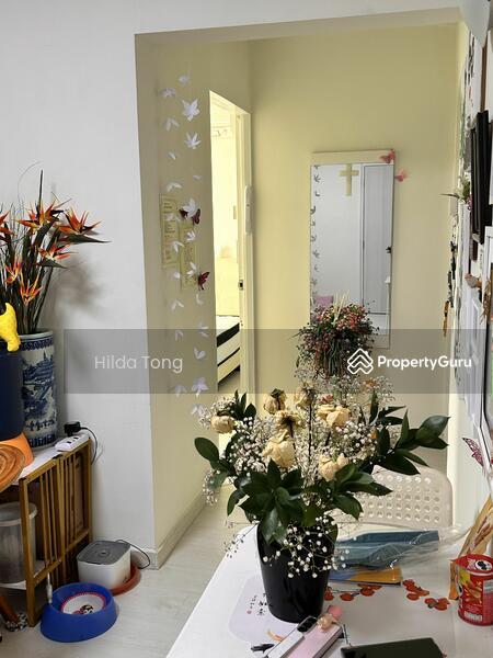 411 Hougang Avenue 10