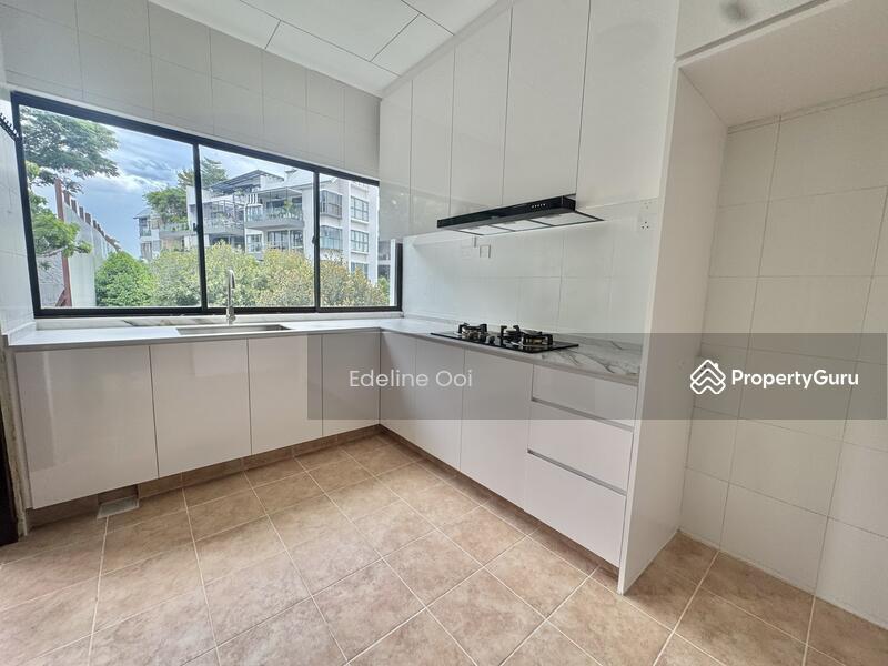 Prop-GPT: Condominium: D15 Siglap Finland Gardens