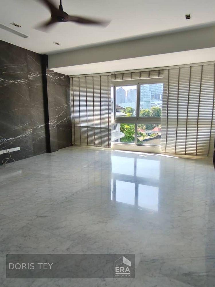Condominium for Rent: Lloyd Road, Orchard, D09, 239100