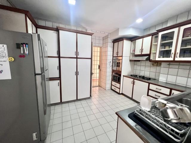 Teresa Ville Condominium Room Rental, $1,500, 1 Bed 1 Bath 300 sqft $5.00 psf