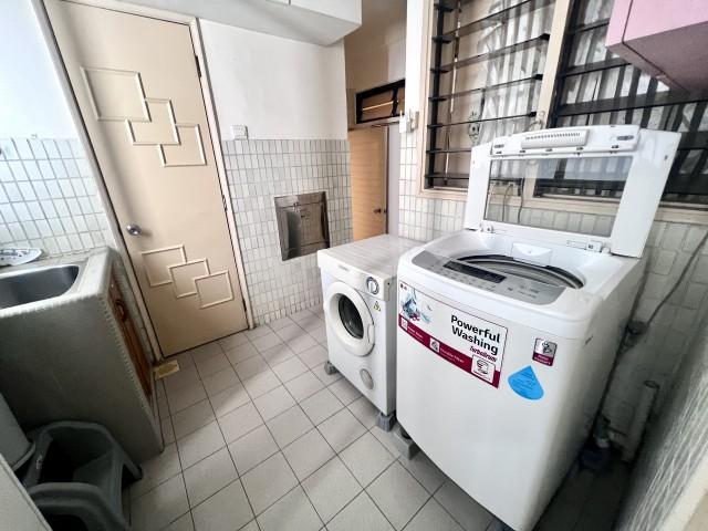 Teresa Ville Condominium Room Rental, $1,500, 1 Bed 1 Bath 300 sqft $5.00 psf