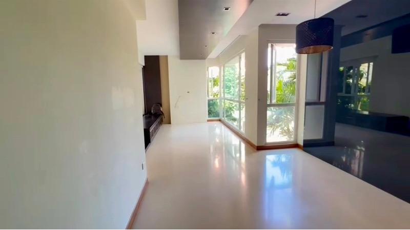SAVANNAH CONDOPARK Condominium For Rent, $4,999, 3 Bed 3 Bath 1,227 sqft $4.07 psf