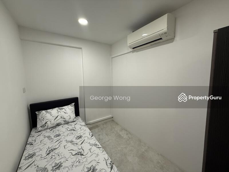 728 Ang Mo Kio Avenue 6