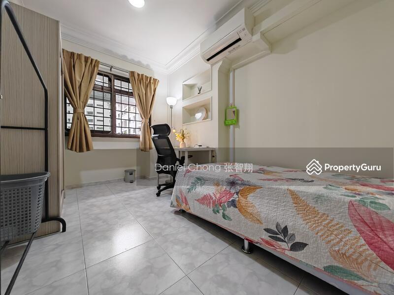 Prop-GPT: HDB Flat: D25 Woodlands 639 Woodlands Ring Road