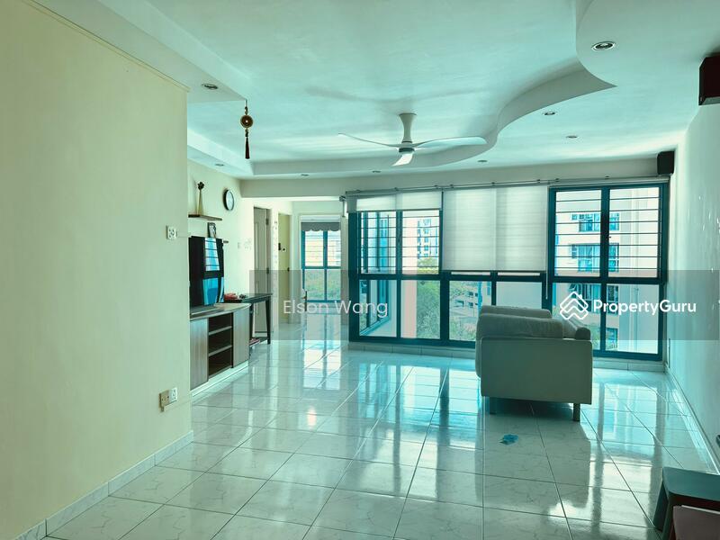 Prop-GPT: HDB Flat: D27 Admirality 468C Admiralty Drive