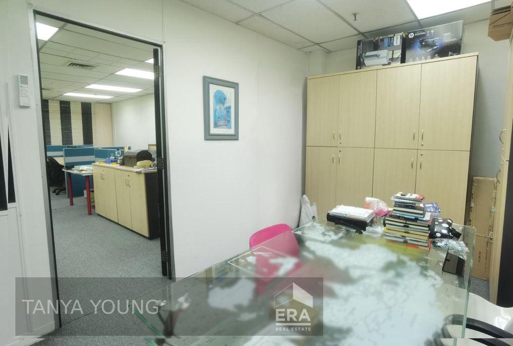 Commercial for Rent: Chin Swee Road, Tiong Bahru, D03, 169876