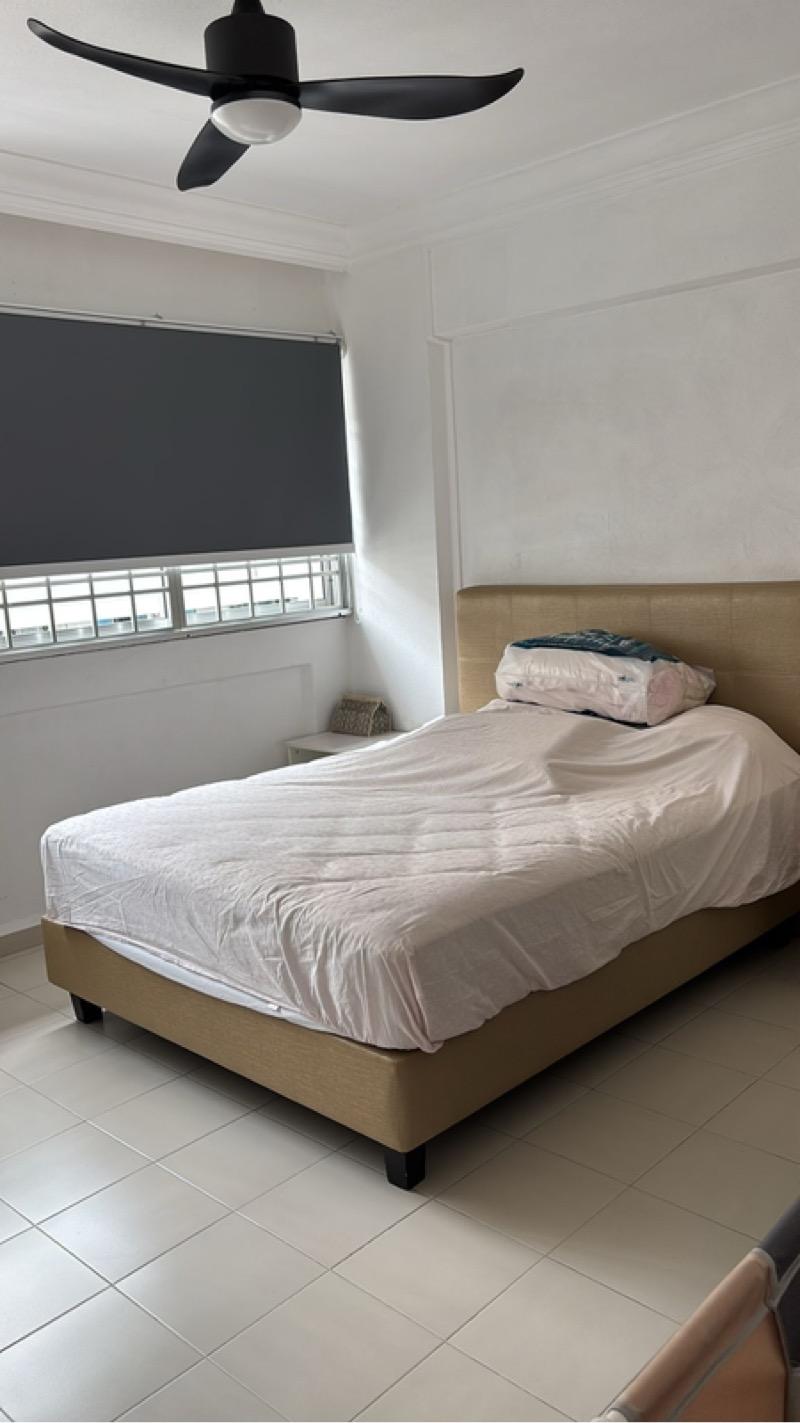 Prop-GPT: HDB Apartment: D18 Tampines 465 Tampines Street 44