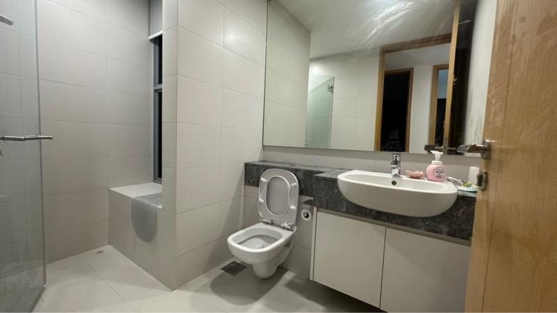 D'Mira Condominium Room Rental, $1,200, 1 Bed 1 Bath 150 sqft $8.00 psf