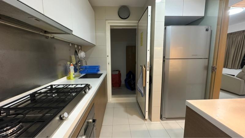 D'Mira Condominium Room Rental, $1,200, 1 Bed 1 Bath 150 sqft $8.00 psf