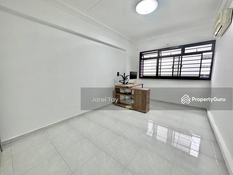 944 Hougang Street 92