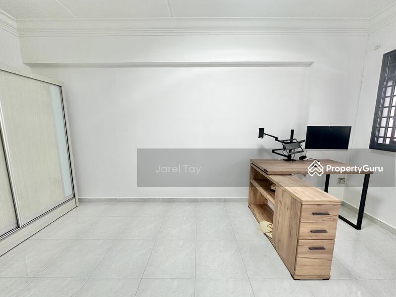 944 Hougang Street 92