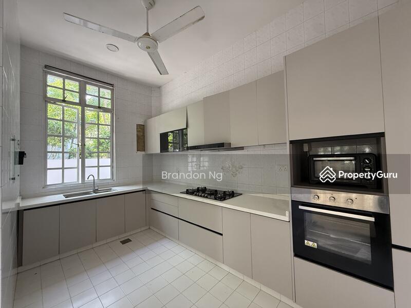 LANDED7772 @ QUIET & SPACIOUS BUNGALOW MOUNTBATTEN