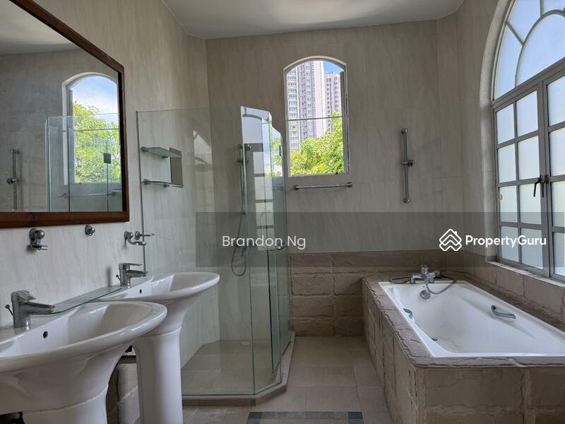 LANDED7772 @ QUIET & SPACIOUS BUNGALOW MOUNTBATTEN