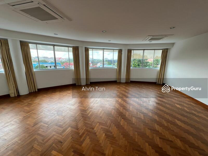 Impressive GCB in Prime Bukit Timah Residential Estate!