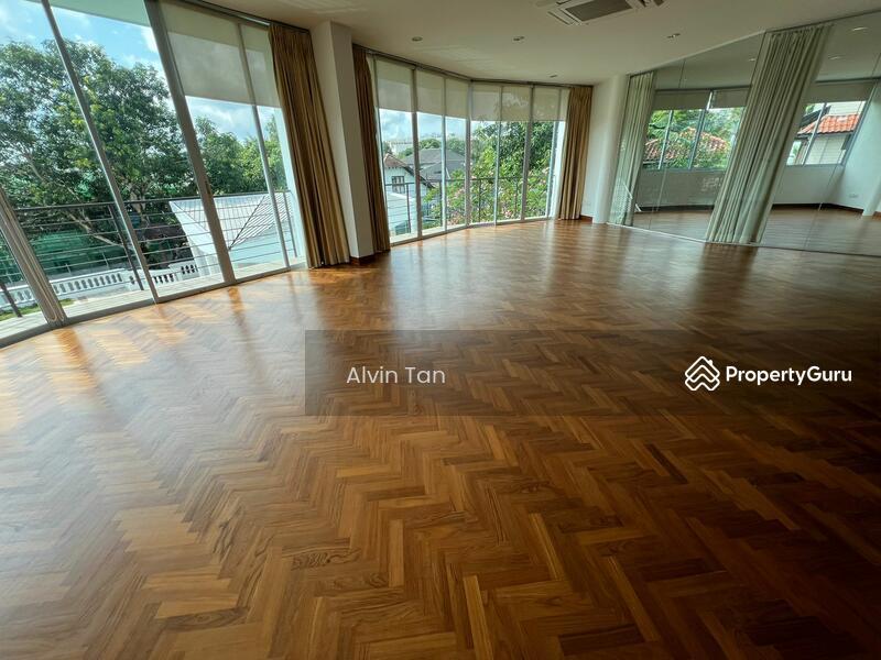 Impressive GCB in Prime Bukit Timah Residential Estate!