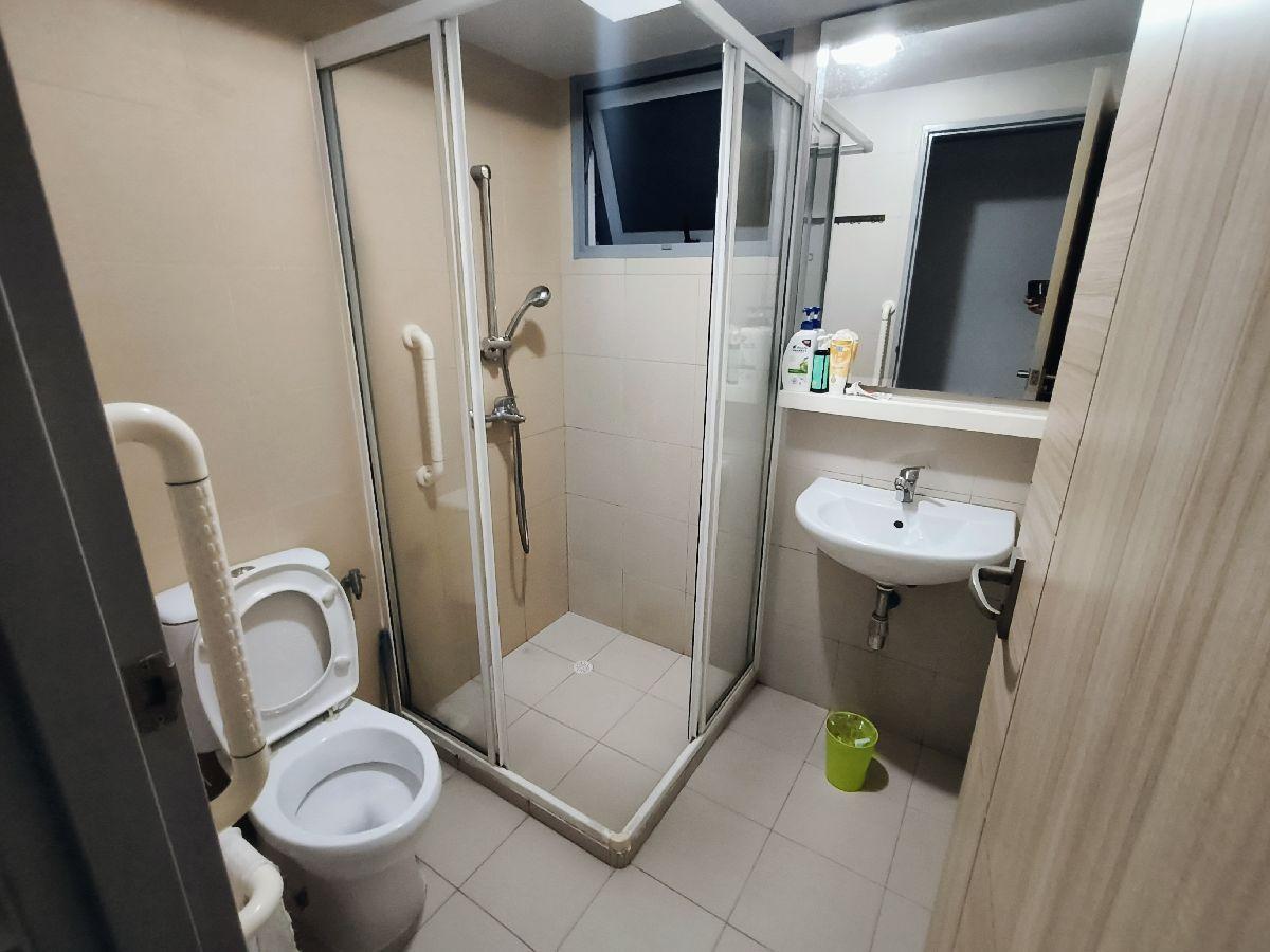 7 Boon Keng Road HDB Apartment Room Rental, $1,000, 1 Bed 1 Bath 97 sqft $10.31 psf