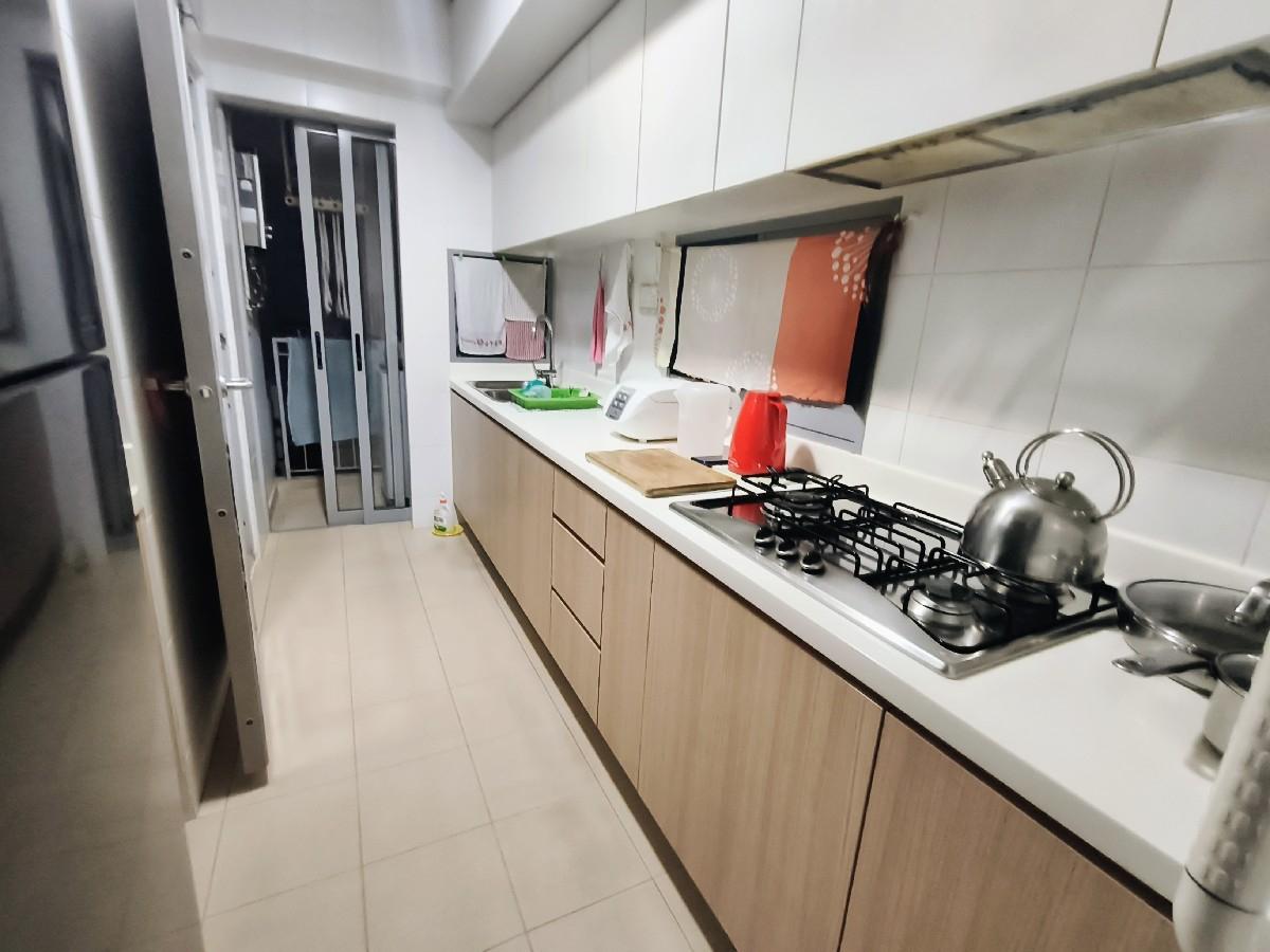 7 Boon Keng Road HDB Apartment Room Rental, $1,000, 1 Bed 1 Bath 97 sqft $10.31 psf