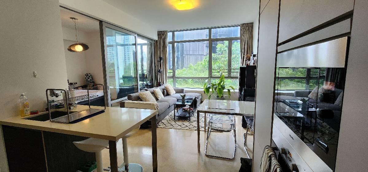 Prop-GPT: Condominium: D09  Martin Place Residences