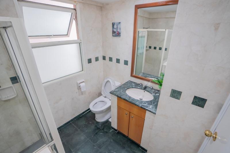 Evergreen Park Apartment Room Rental, $1,599, 1 Bed 1 Bath 200 sqft $8.00 psf