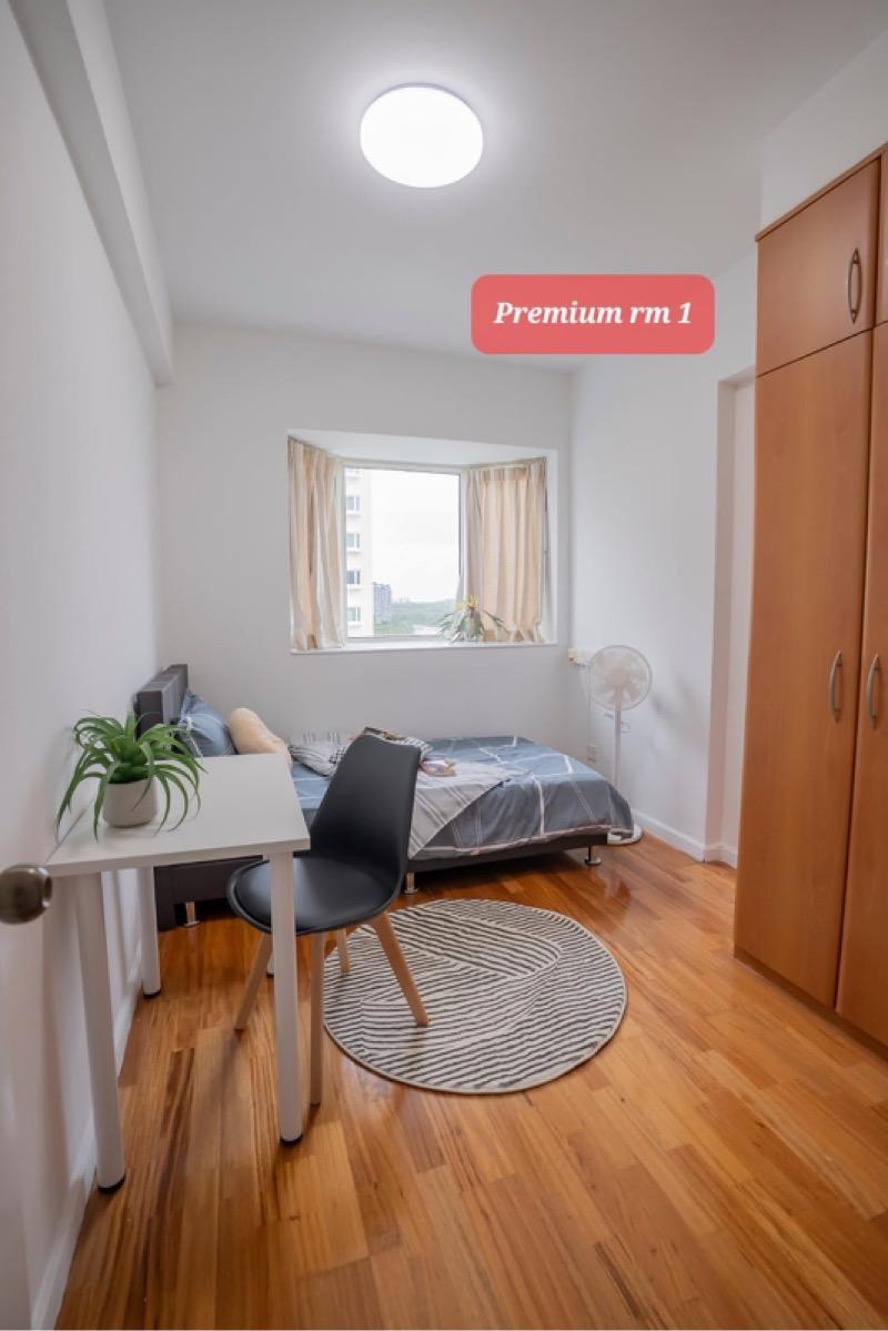 Evergreen Park Apartment Room Rental, $1,599, 1 Bed 1 Bath 200 sqft $8.00 psf