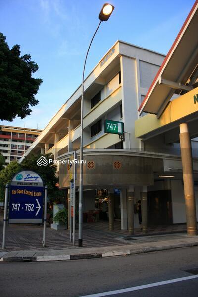 747 Yishun Street 72