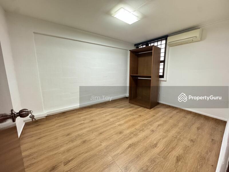 2 Ghim Moh Road HDB Flat | D10 Holland | Prop-GPT the AI-Powered Property Guru