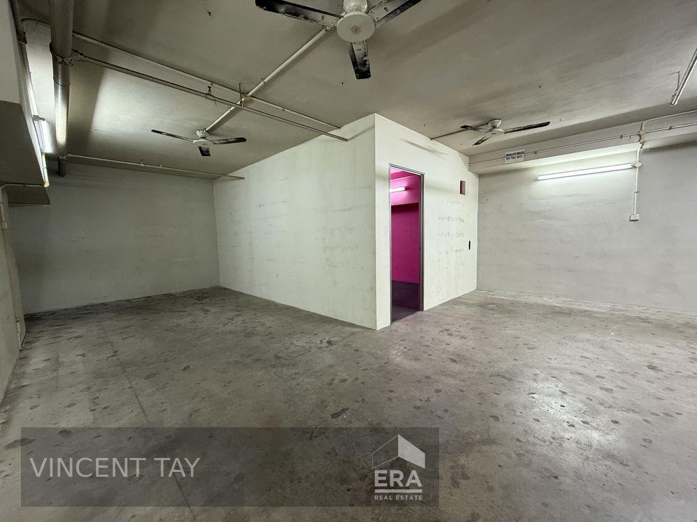 Factory for Rent: Toh Guan Road East, Jurong East, D22, 608586
