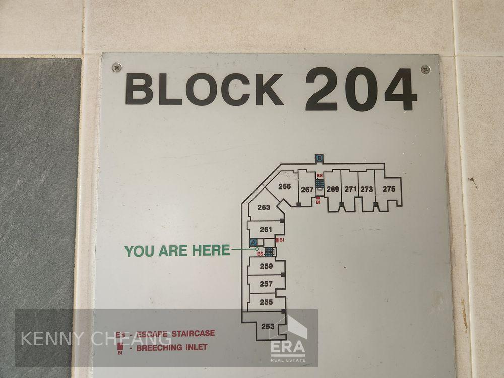 HDB - 2 room for Rent: Yishun Street 21, Yishun, D27, 760204