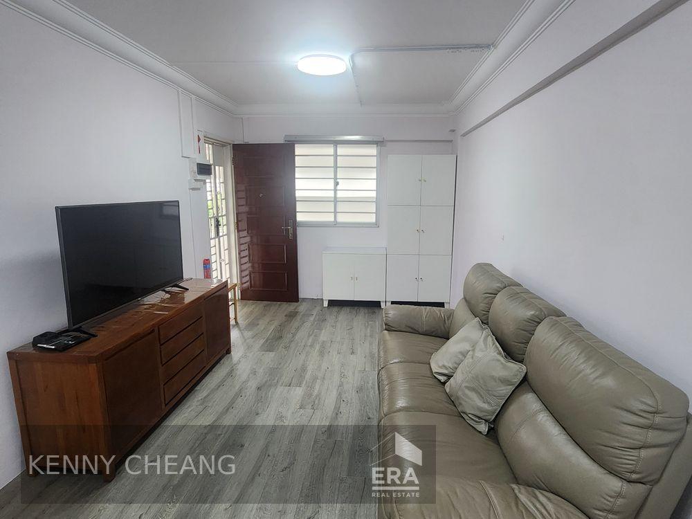 HDB - 2 room for Rent: Yishun Street 21, Yishun, D27, 760204
