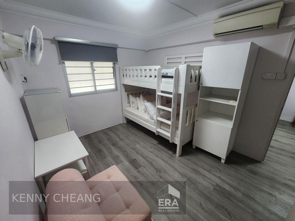 HDB - 2 room for Rent: Yishun Street 21, Yishun, D27, 760204
