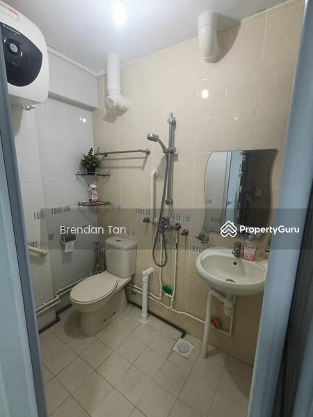 HDB Flat for Rent: Yishun, D27, 760215