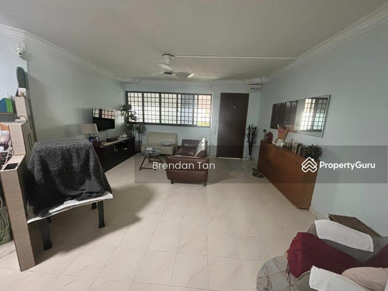 HDB Flat for Rent: Yishun, D27, 760215